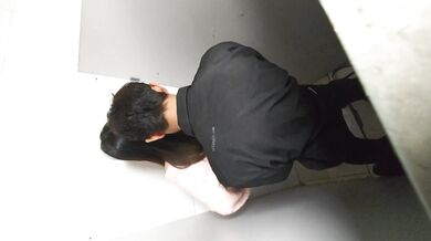 商场女厕全景偷拍多位美女各种美鲍鱼完美呈现还有一位在里面打炮的野鸳鸯